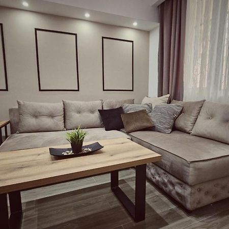 Madesa Apartment Skopje Extérieur photo