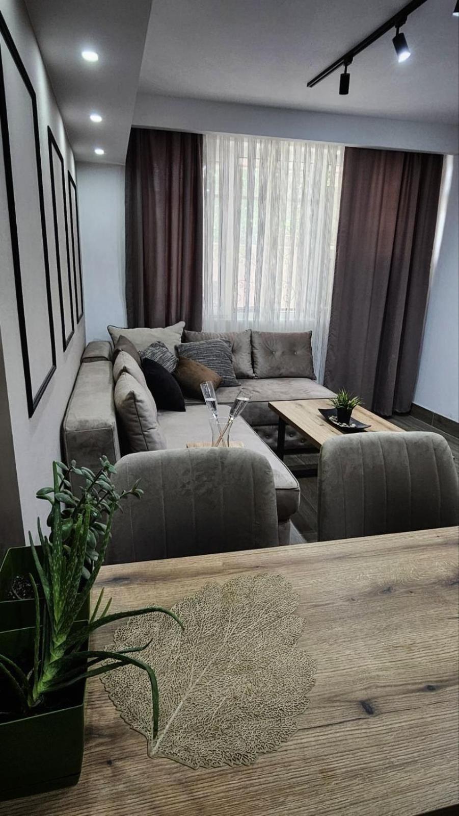 Madesa Apartment Skopje Extérieur photo